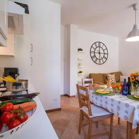 Casa Al Prato Apt. A * ヴァレンナ