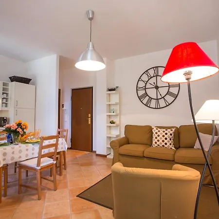 Casa Al Prato Apt. A * ヴァレンナ